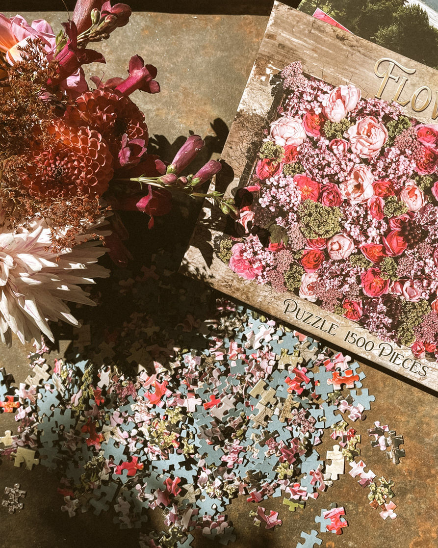 Flower Tray Puzzle | 1500 Pieces