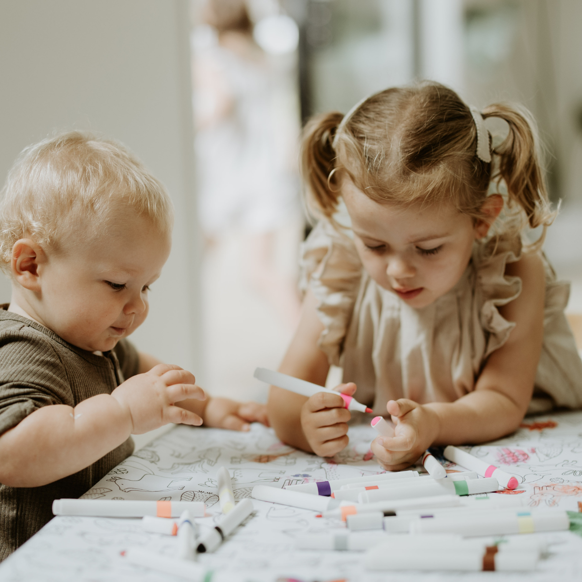 Colouring In Tablecloth Set
