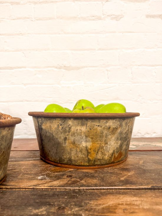 Classic Aged Iron Round Bowls | Set Of 3
