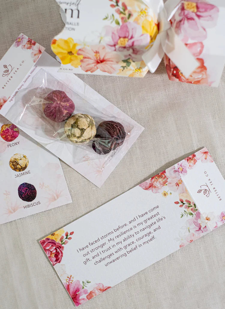 Christmas Bon Bon | Blooming Tea Balls