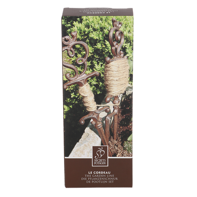 Puriri Lane | Cast Iron Garden Line | Esschert Design