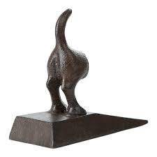 Puriri Lane | Dog Tail Door Wedge | Door Stopper | Cast Iron