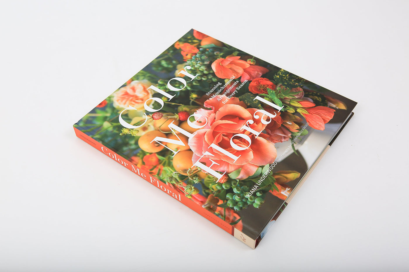 Puriri Lane | Colour Me Floral | Stunning Monochromatic Arrangements For Every Season