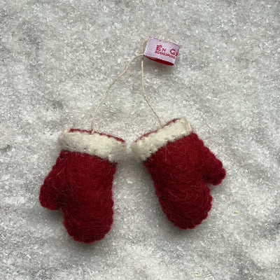 Puriri Lane | Én Gry & Sif | Felted Mittens | Red & Cream