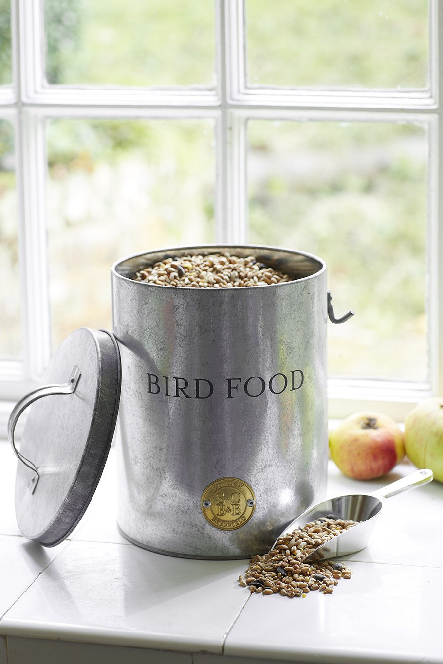 Puriri Lane | Sophie Conran | Burgon &  Ball Galvanised Bird Food Tin