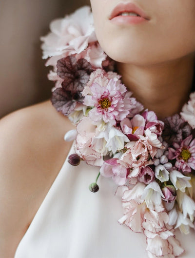 Puriri Lane | The Art Of Wearable Flowers | Susan McLeary